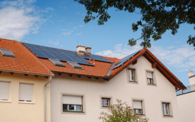 Installer des panneaux solaires en copropriété : est-ce possible et rentable ?